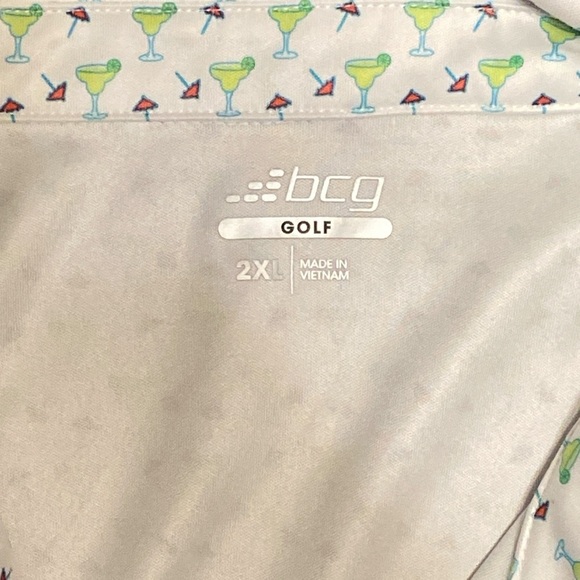 bcg White and Green Geometric Jersey Shirt
BIN # 6 - Picture 2 of 6